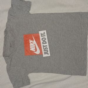 Boys Nike t-shirt